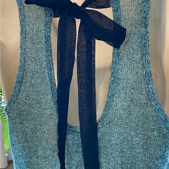 Poetry boutique fabulous lightweight adjustable top. So versatile. Size XL❤️ - Picture 3 of 6